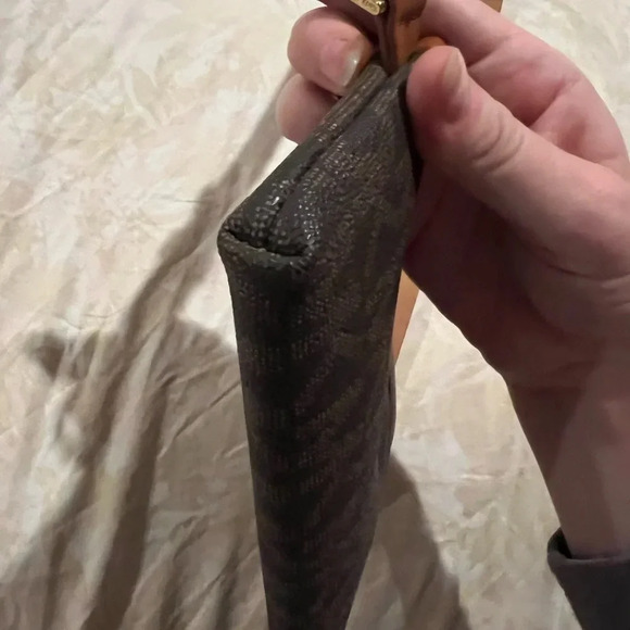 NWOT Michael Kors small brown logo belt bag max 28 inch waist - Picture 4 of 10